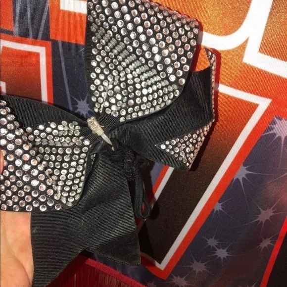 Cheer Bows Bundle of 2 - Picture 2 of 3